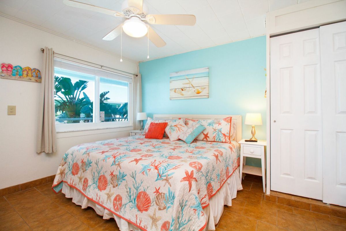 Belloise Realty Vacation Rentals-Tropic Terrace #31 - Beachfront Rental-image-1